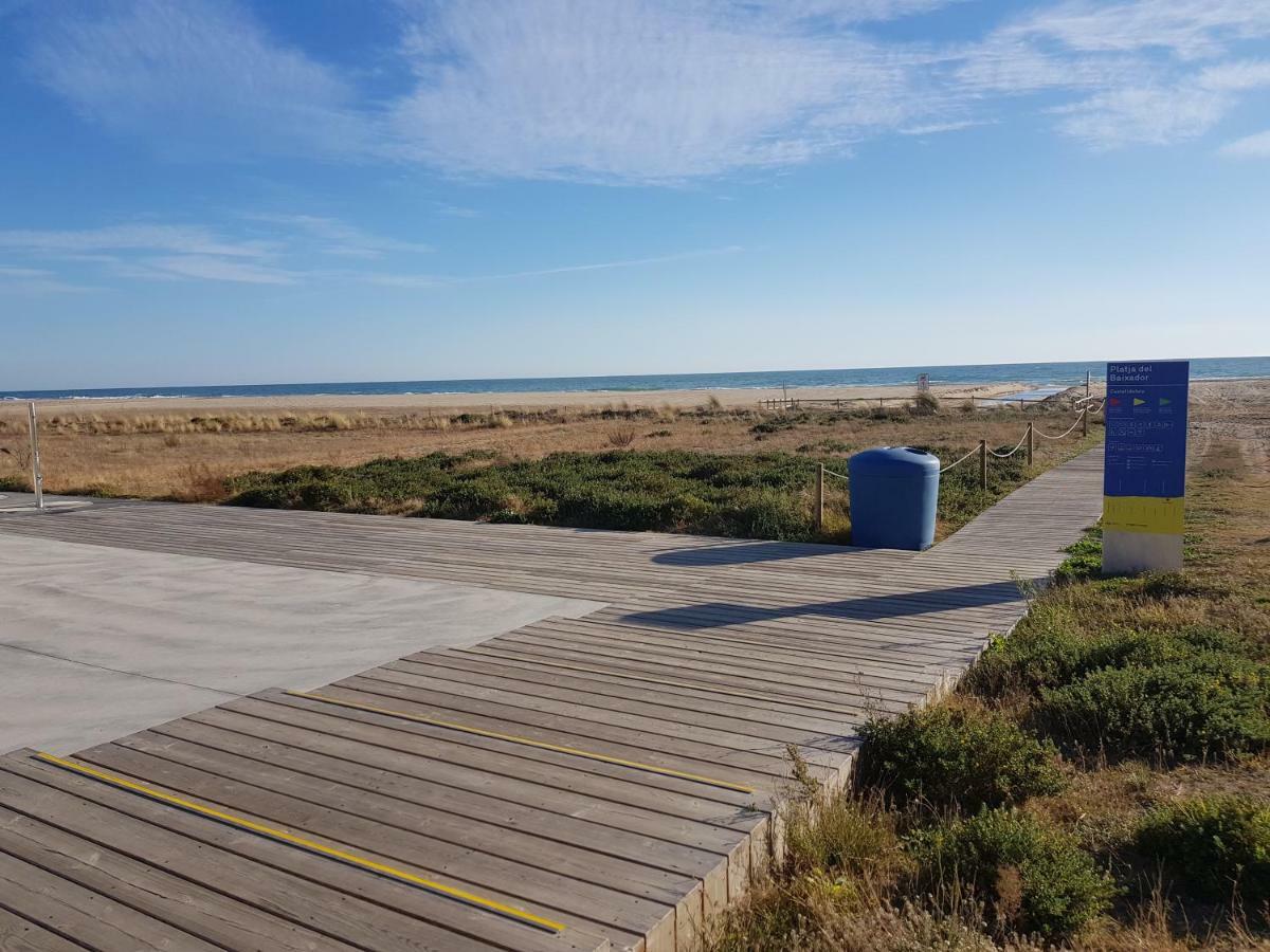 Mogaver Beach Castelldefels Apartment Bagian luar foto