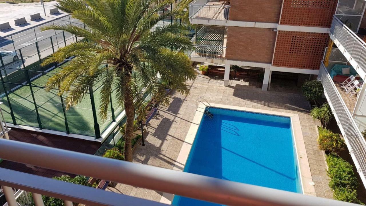 Mogaver Beach Castelldefels Apartment Bagian luar foto